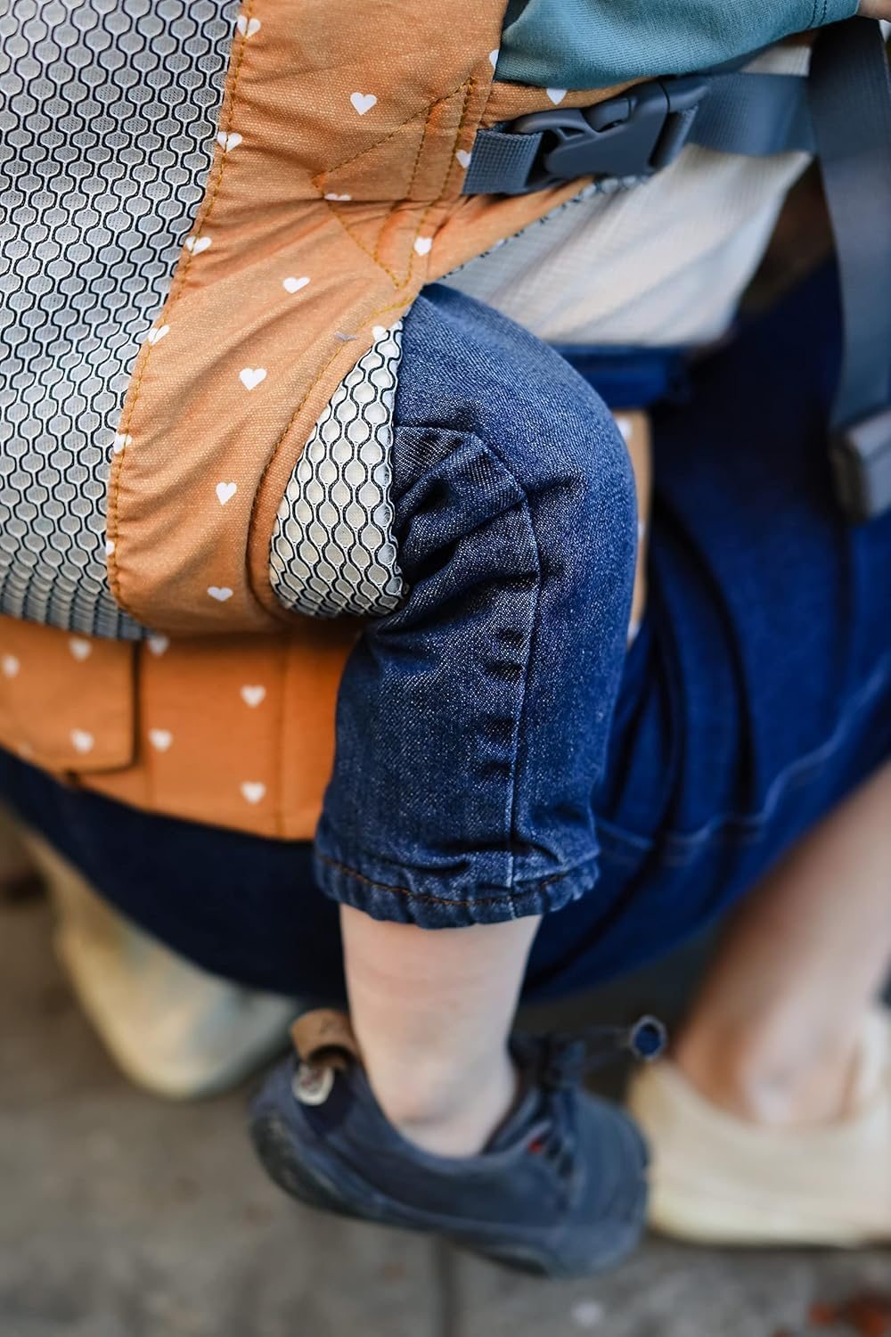 BECO TODDLER marsupio con fibbia 9-27kg mesh 3d