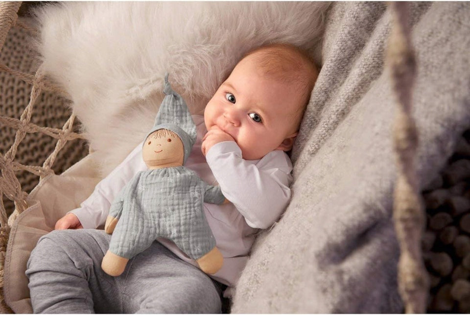 STERNTALER Heiko muñeco de peluche con sonajero 17 cm