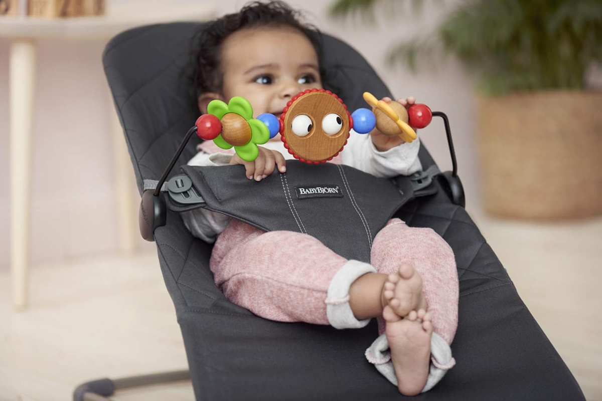 BABYBJORN μπάρα παιχνιδιών για ρηλάξ