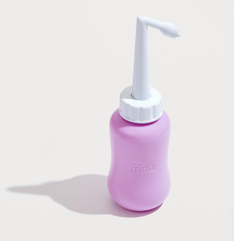 FRIDA Mom butelka do pielęgnacji poporodowej Peri 295 ml + etui – zdjęcie produktu 4