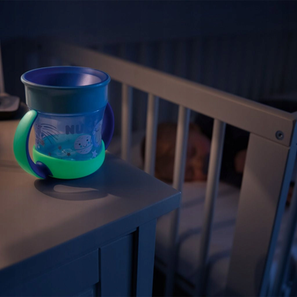NUK Mini Magic Cup BICCHIERE ANTI GOCCIA LUMINOSO 160 ml
