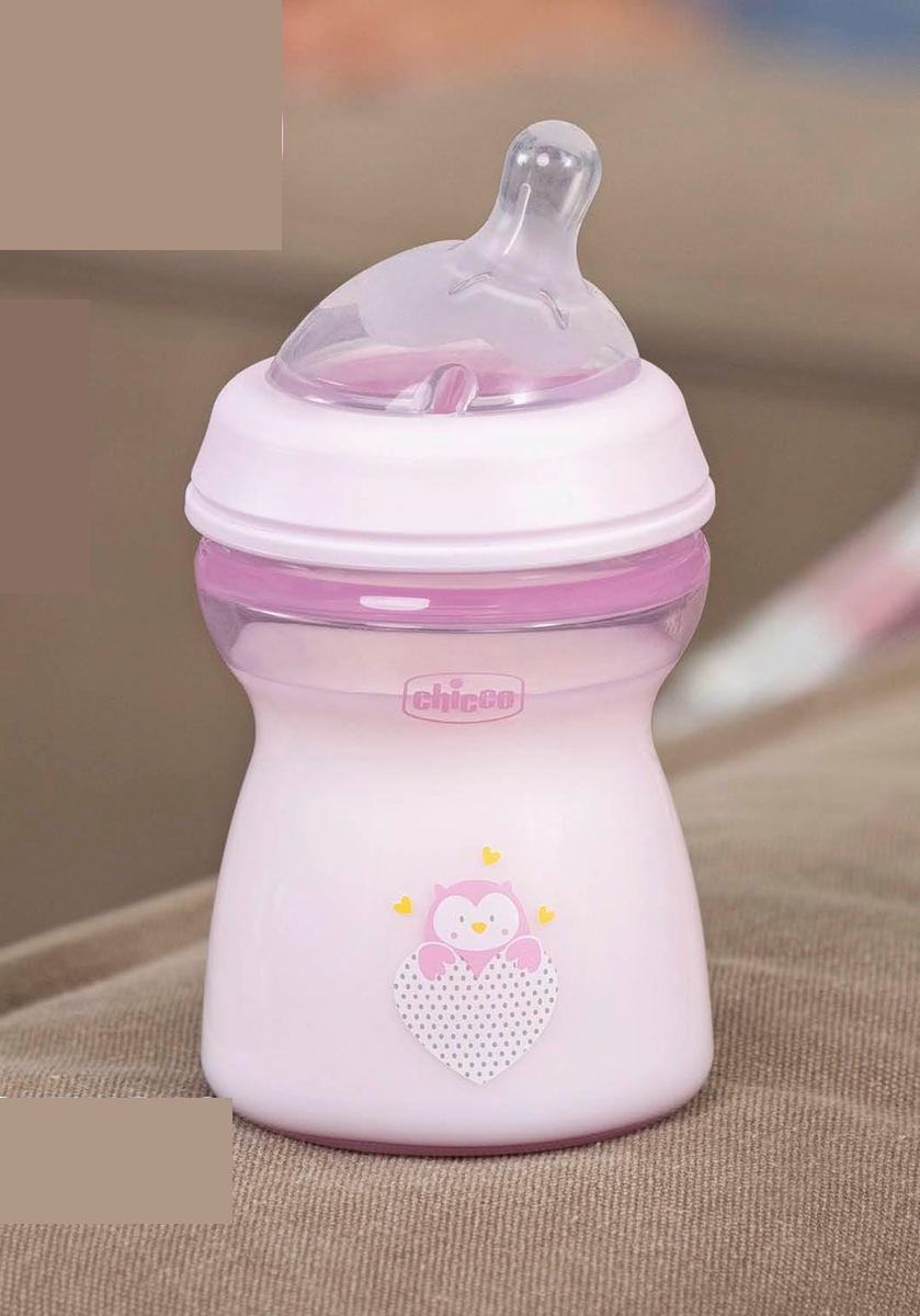 CHICCO NaturalFeeling bottle with medium flow teat