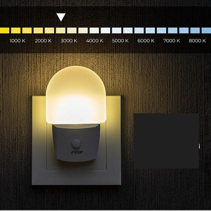 REER NightGuide lampada notturna LED da presa con interruttore 6 x 9,5 cm
