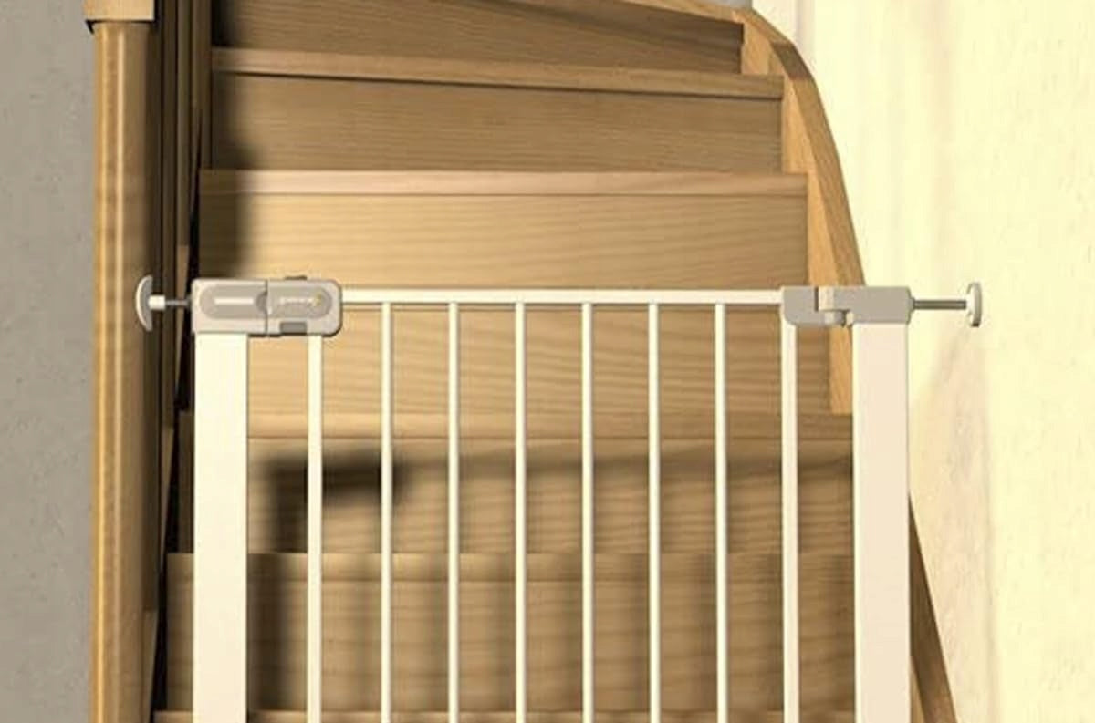 SAFETY 1ST śruba mocująca bramkę ochronną do poręczy i balustrad 1 sztuka – zdjęcie produktu 4