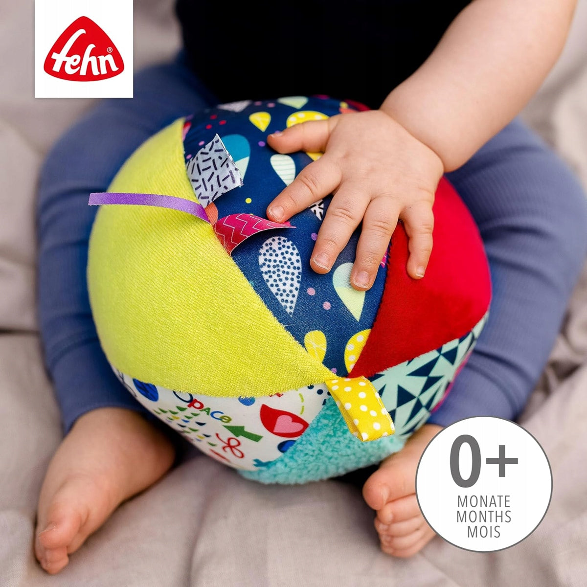 FEHN Color piłka materiałowa z dźwiękiem 16cm – zdjęcie produktu 3
