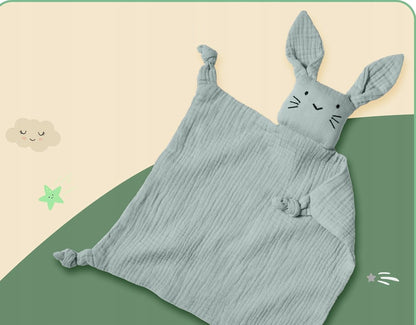 YOOCAA zestaw śliniak + drewniany gryzak + muślinowy komforter 30 x 43 cm – zdjęcie produktu 3