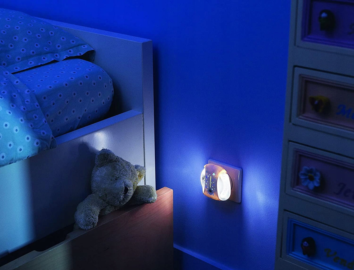 SAFETY 1ST lámpara nocturna LED automática para enchufe