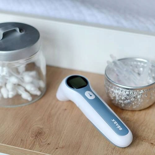 BEABA Thermospeed TERMOMETR BEZDOTYKOWY ekran LCD bezdotykowy termometr do ucha, czoła, wody i posiłków