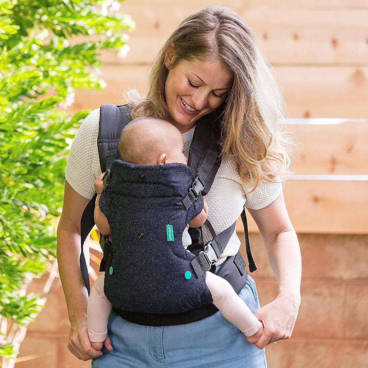 INFANTINO FLIP 4v1 ergonomický nosič 3,5 - 14,5 kg