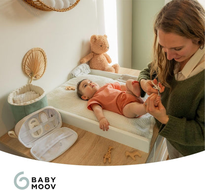 BABYMOOV zestaw pielęgnacyjny 9 elementów od urodzenia