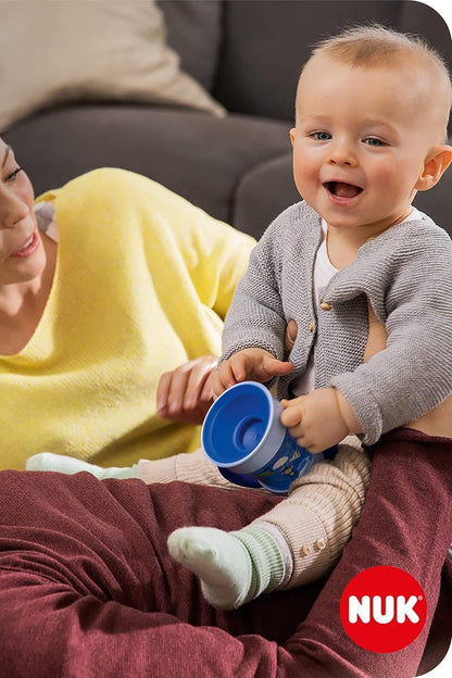 NUK Mini Magic Cup bicchiere antigoccia che si illumina al buio 360° 160 ml 6 mesi+