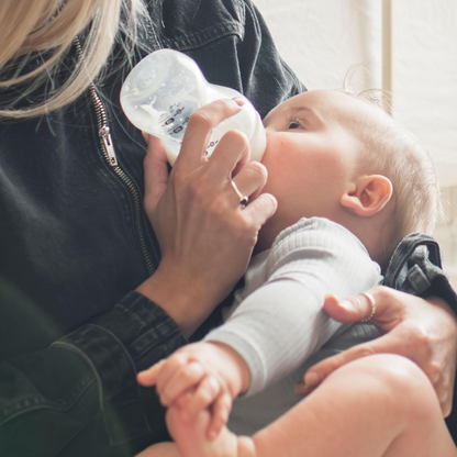 TOMMEE TIPPEE Natural Start 340 ml-es ANTI-COLIC cumisüveg 3 hónapos kortól – termékfotó 4