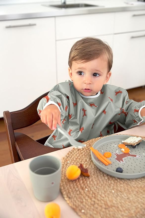 4 spoons in the set – ideal for everyday use from 6 months of age – suitable for infants starting