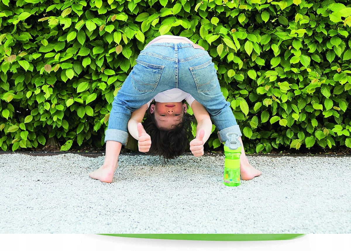 NUBY Flip-it Cup tritanowy kubek niekapek ze słomką i ustnikiem 3 l+ 360 ml – zdjęcie produktu 3
