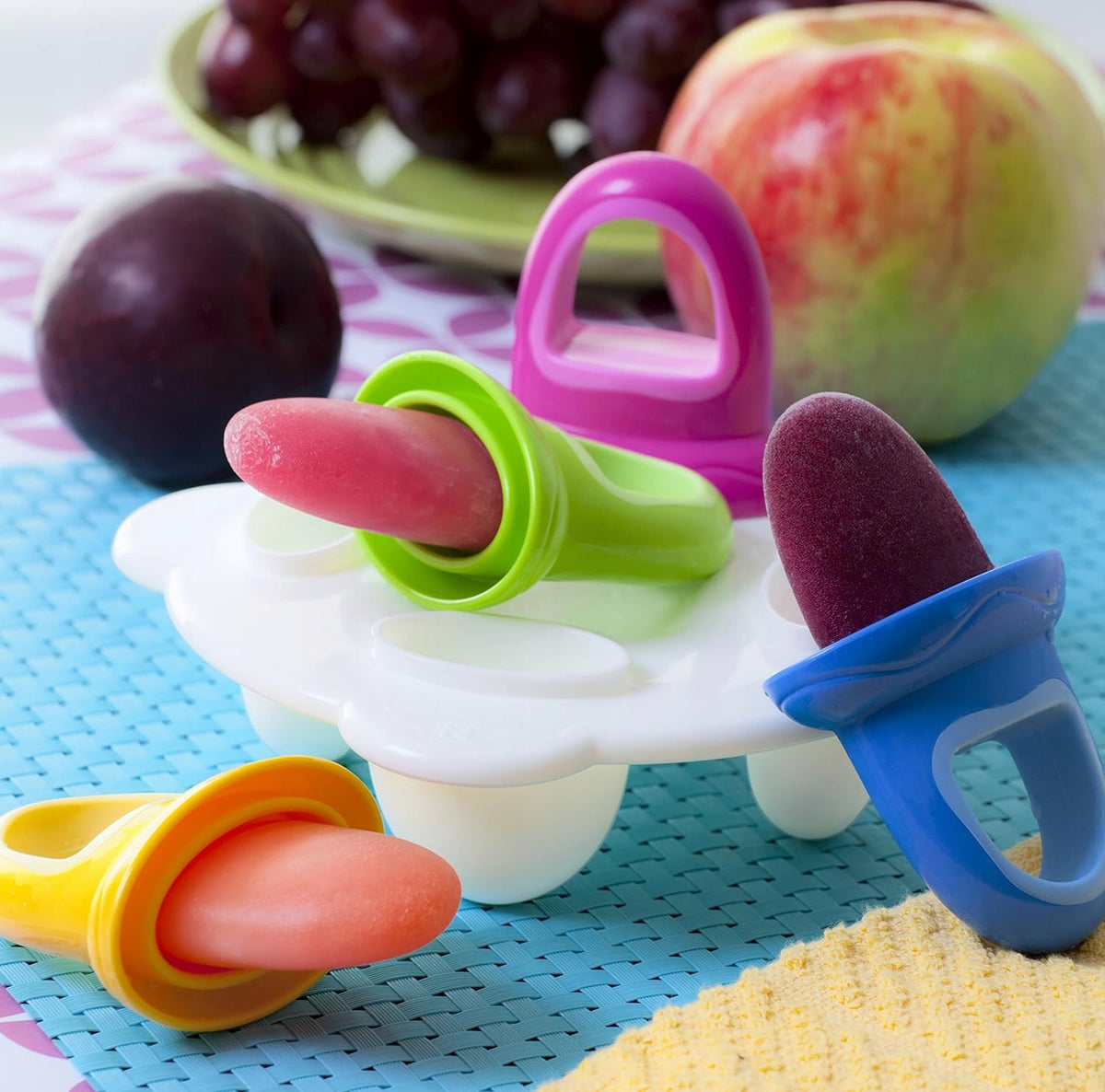 NUBY jégkrém formák 3 db cumi alakú 6 hónap+