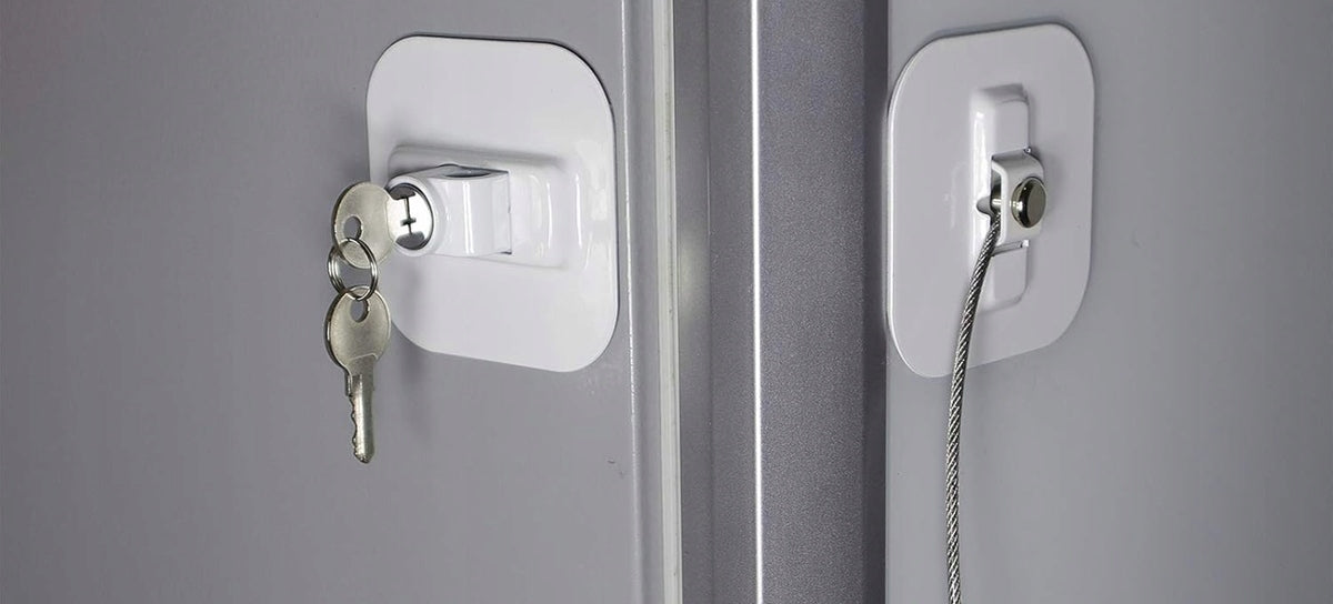 Cerradura de seguridad para niños para armarios y cajones 19 cm + 2 llaves