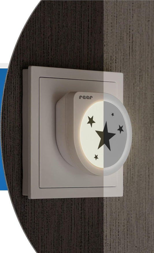 REER NightGuide Star luce notturna LED da presa con sensore di oscurità