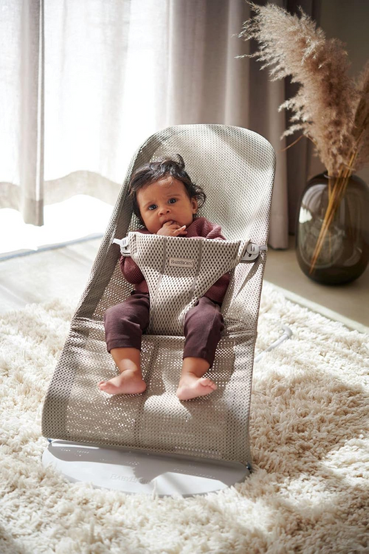 BABYBJORN leżaczek bujaczek do 13kg SIATECZKA