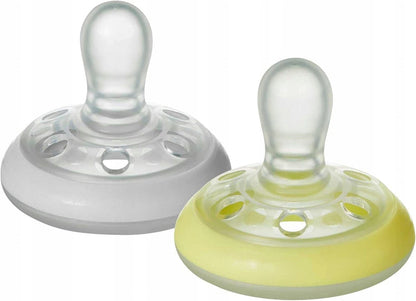 TOMMEE TIPPEE smoczek ortodo. x2 0-6msc ŚWIECI. smoczki uspokajające świecące w ciemności, bez BPA i BPS