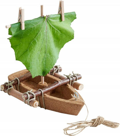 HABA Terra Kids barco de corcho y piezas de madera 22 cm para niños 8 años+