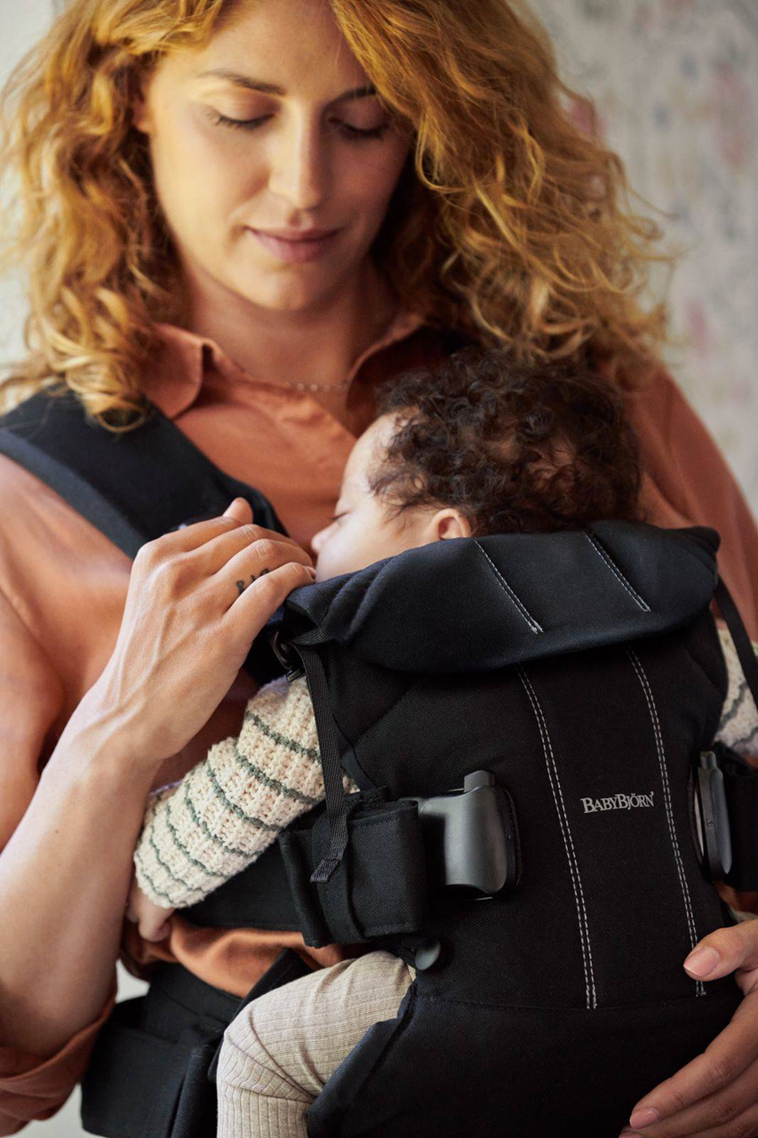 BABYBJORN ONE ergonomic baby carrierfrom birth to 15 kgcolour as on first photosecond-hand condition, good