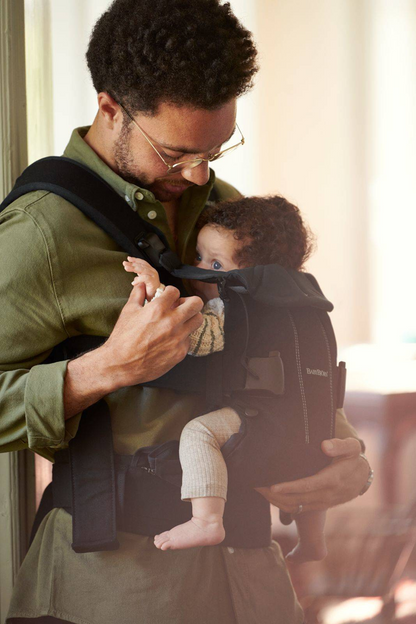 BABYBJORN ONE ergonomic baby carrierfrom birth to 15 kgcolour as on first photosecond-hand condition, good