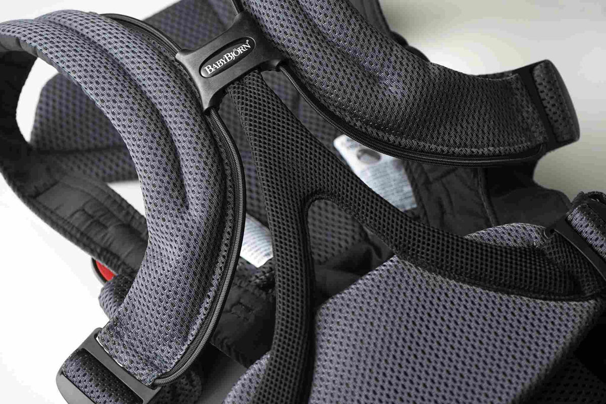 BABYBJORN Move Airy Mesh ergonomic baby carrier
