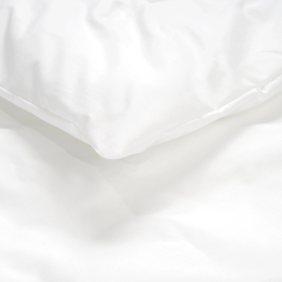 Julius Zöllner Hygiena children's pillow, white, 40x60 cm