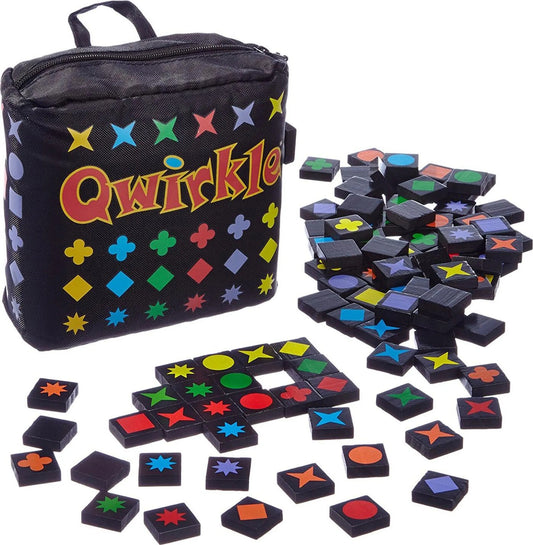 999 GAMES Qwirkle gioco 108 tessere in legno + custodia