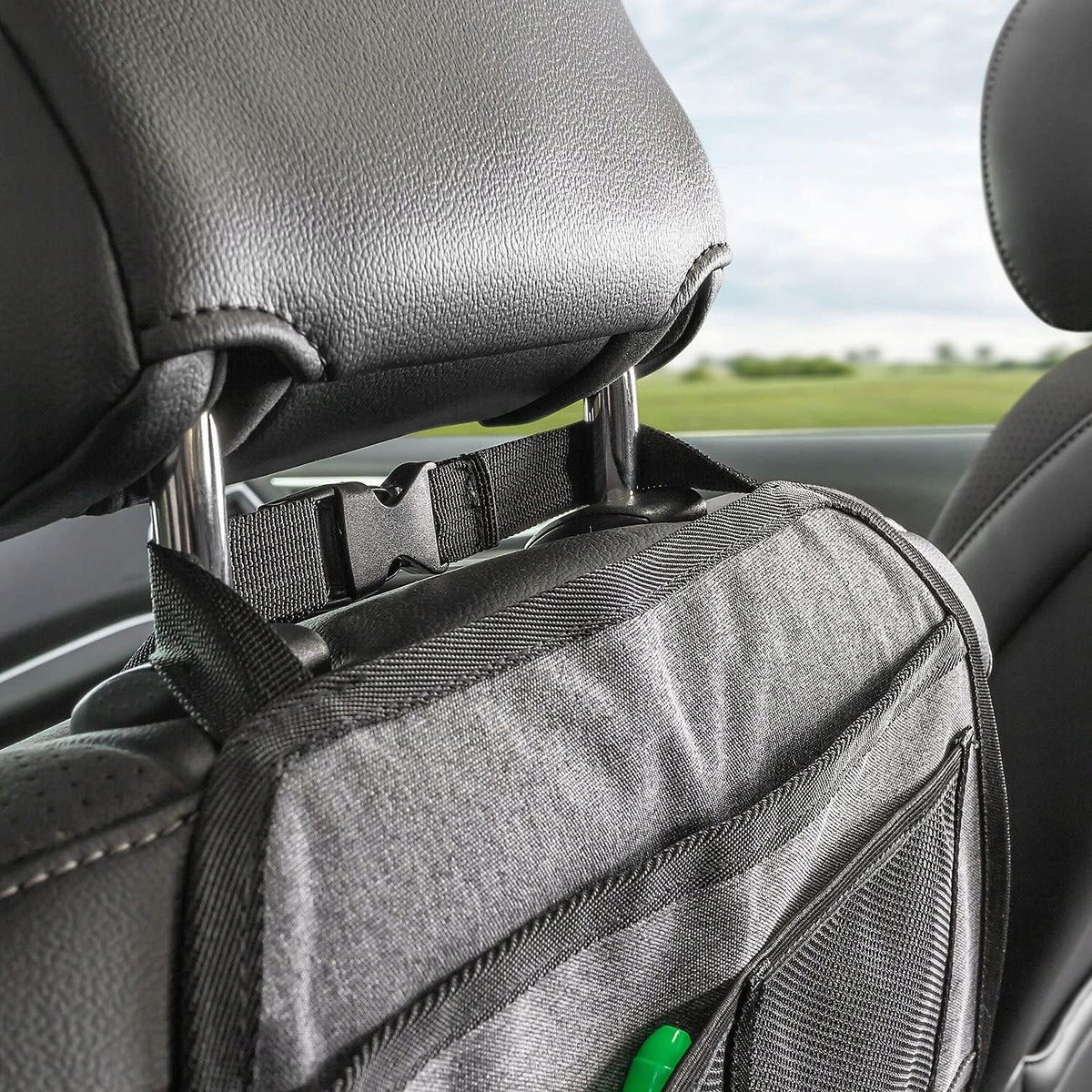 REER TravelKid Tidy organizer samochodowy 6 kieszeni, szary organizer na fotel z regulowanym paskiem