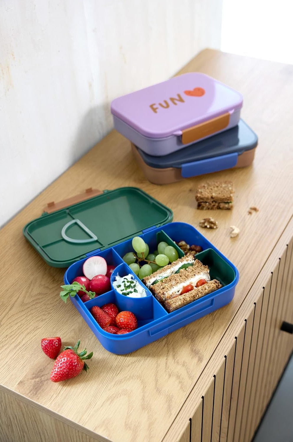 LÄSSIG Bento śniadaniówka z przegrodami 17 × 21 cm Tęcza – zdjęcie produktu 6