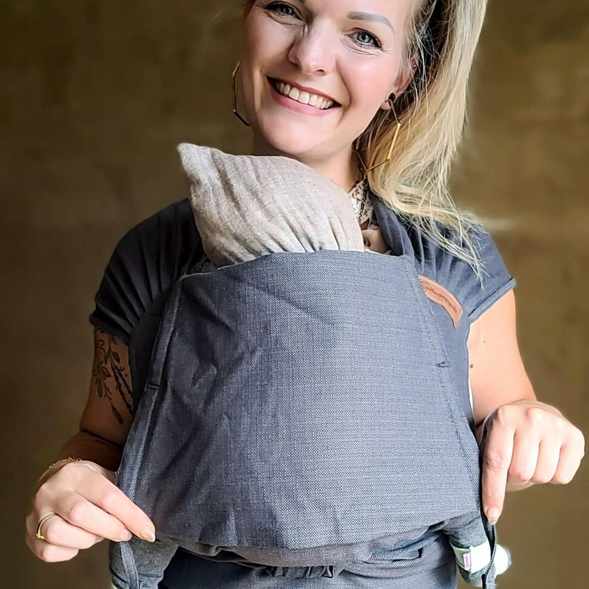 HOPPEDIZ hop-tye nosidełko ergonomiczne 0-30 msc – zdjęcie produktu 3