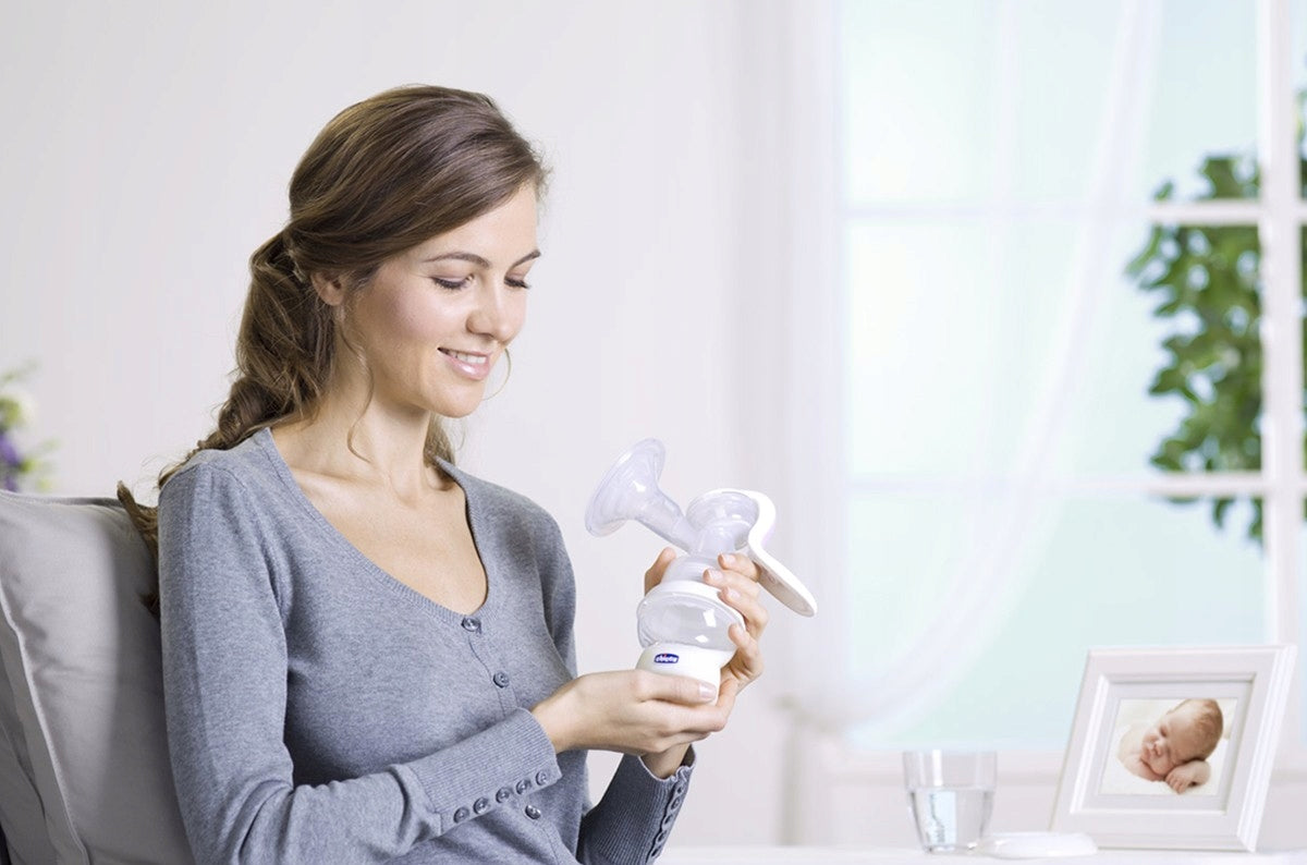 CHICCO Natural Feeling LAKTATOR RĘCZNY 150 ml U "O – zdjęcie produktu 3