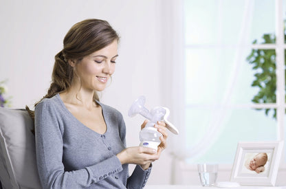 CHICCO Natural Feeling LAKTATOR RĘCZNY 150 ml U "O – zdjęcie produktu 3