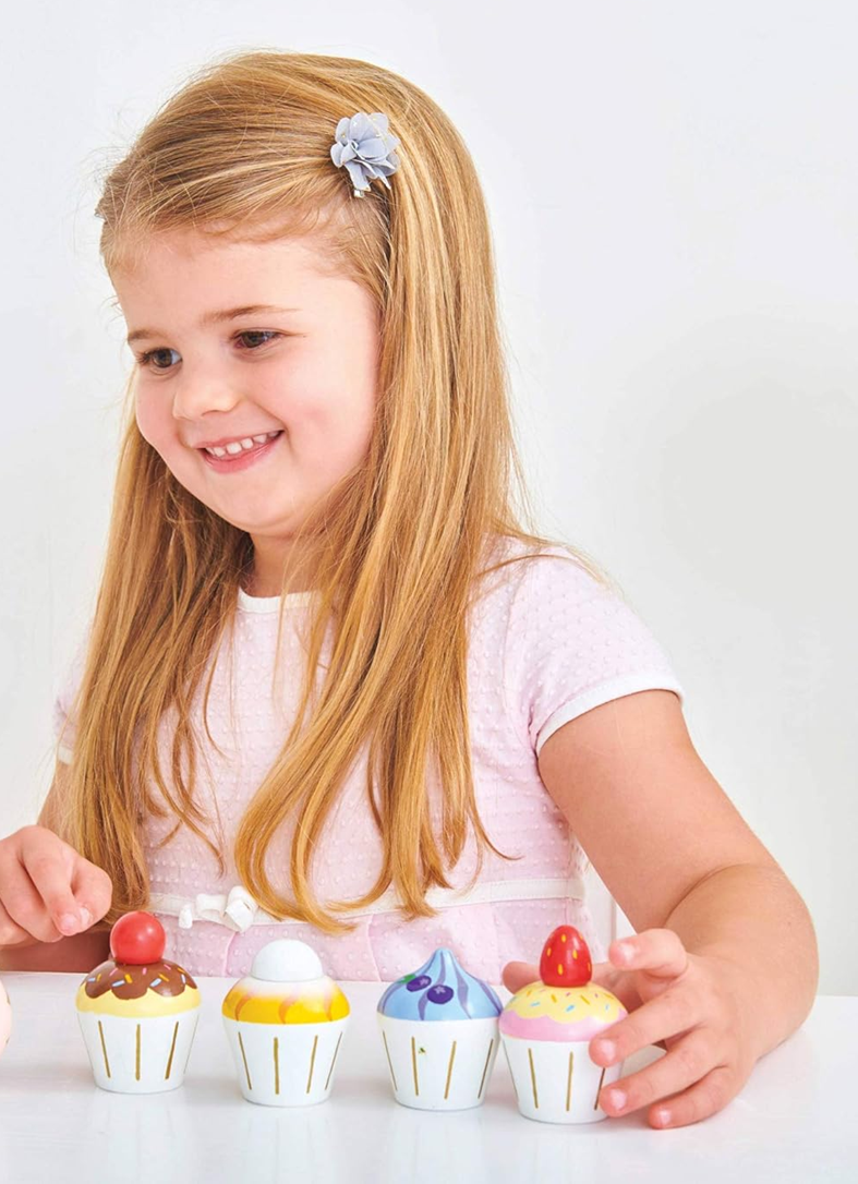 LE TOY VAN drewniane babeczki 4 sztuki – zdjęcie produktu 3