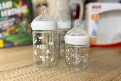 PHILIPS AVENT Natural RESPONSE biberon 240 ml 1 lună+ STICLĂ x2