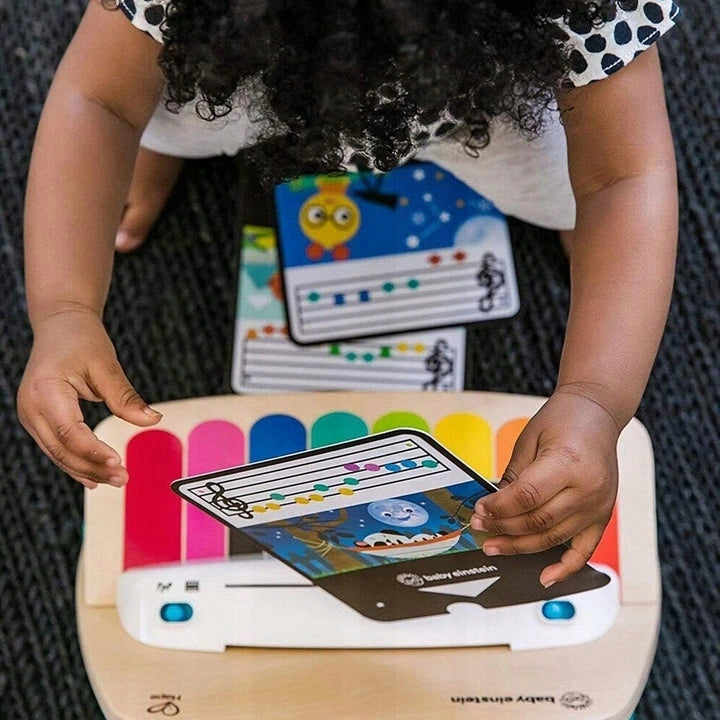 BABY EINSTEIN Hape Magic Touch drewniane pianinko dotykowe 18 x 30 cm – zdjęcie produktu 4