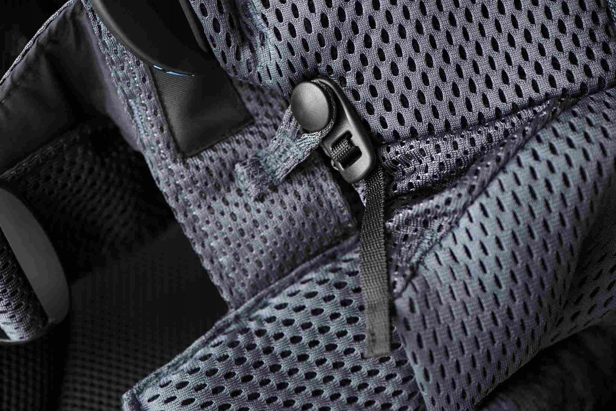 BABYBJORN Airy Mesh nosidełko ergonomiczne