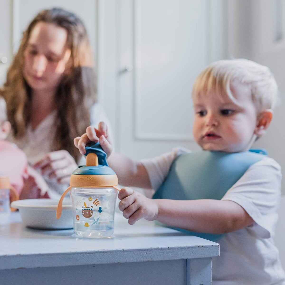 SUAVINEX Learning Cup drinkbeker met harde tuit 200 ml 6 m+