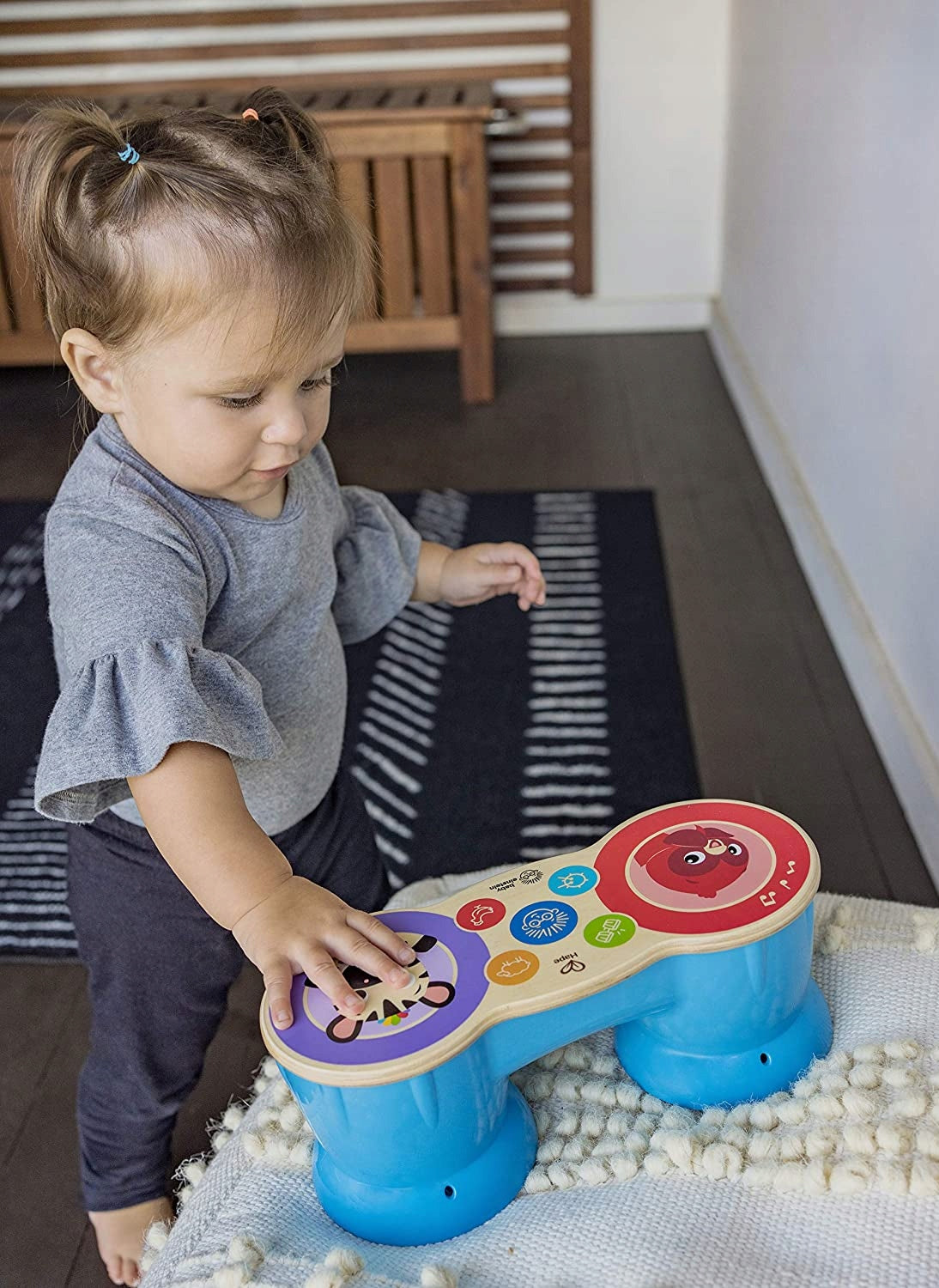 HAPE Magic Touch drewniane BONGO dotykowe, niebieskie, dla dzieci 6 m+, z technologią Magic Touch