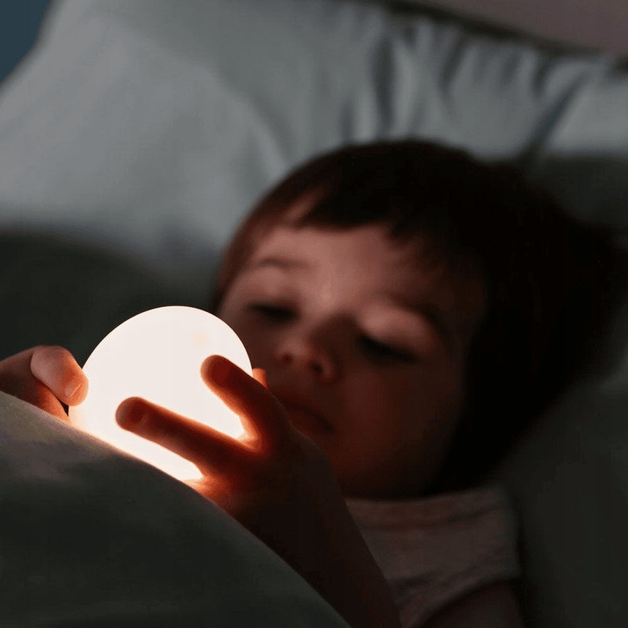TOMMEE TIPPEE Pingwin 2w1 lampka nocna + przenośna – zdjęcie produktu 5