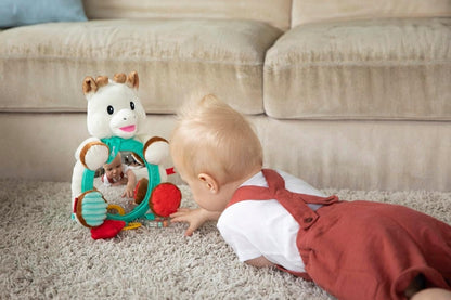 VULLI Sophie the Giraffemultifunction mirrorage 0 +dominant colour whitewidth 25 cm, length 28 cmdiameter of